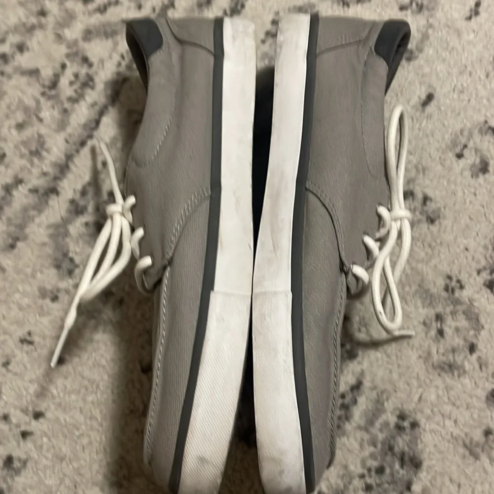 Reef Men's Deckhand 3 Sneaker Grey/ White Size 9 US